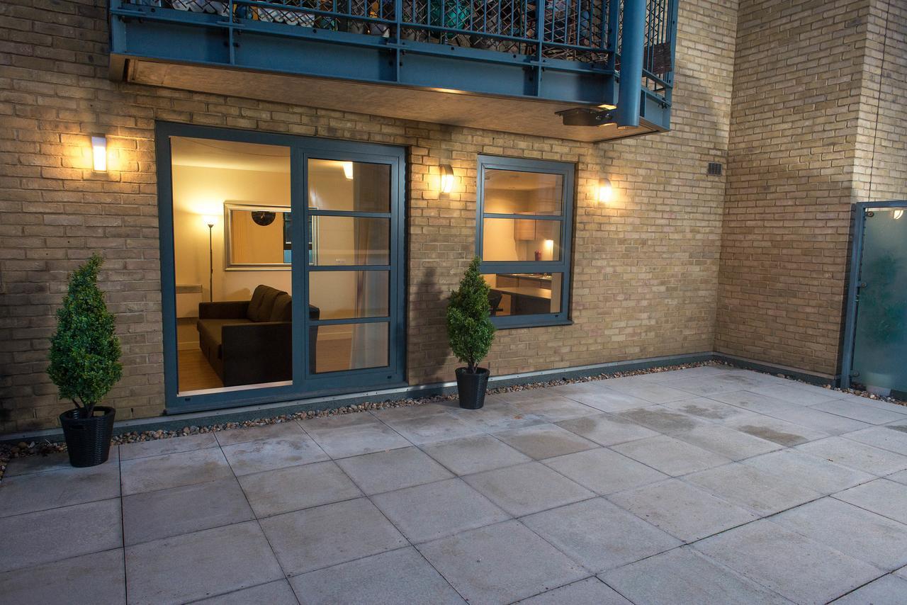 Royal Limehouse Apartment London Exterior photo
