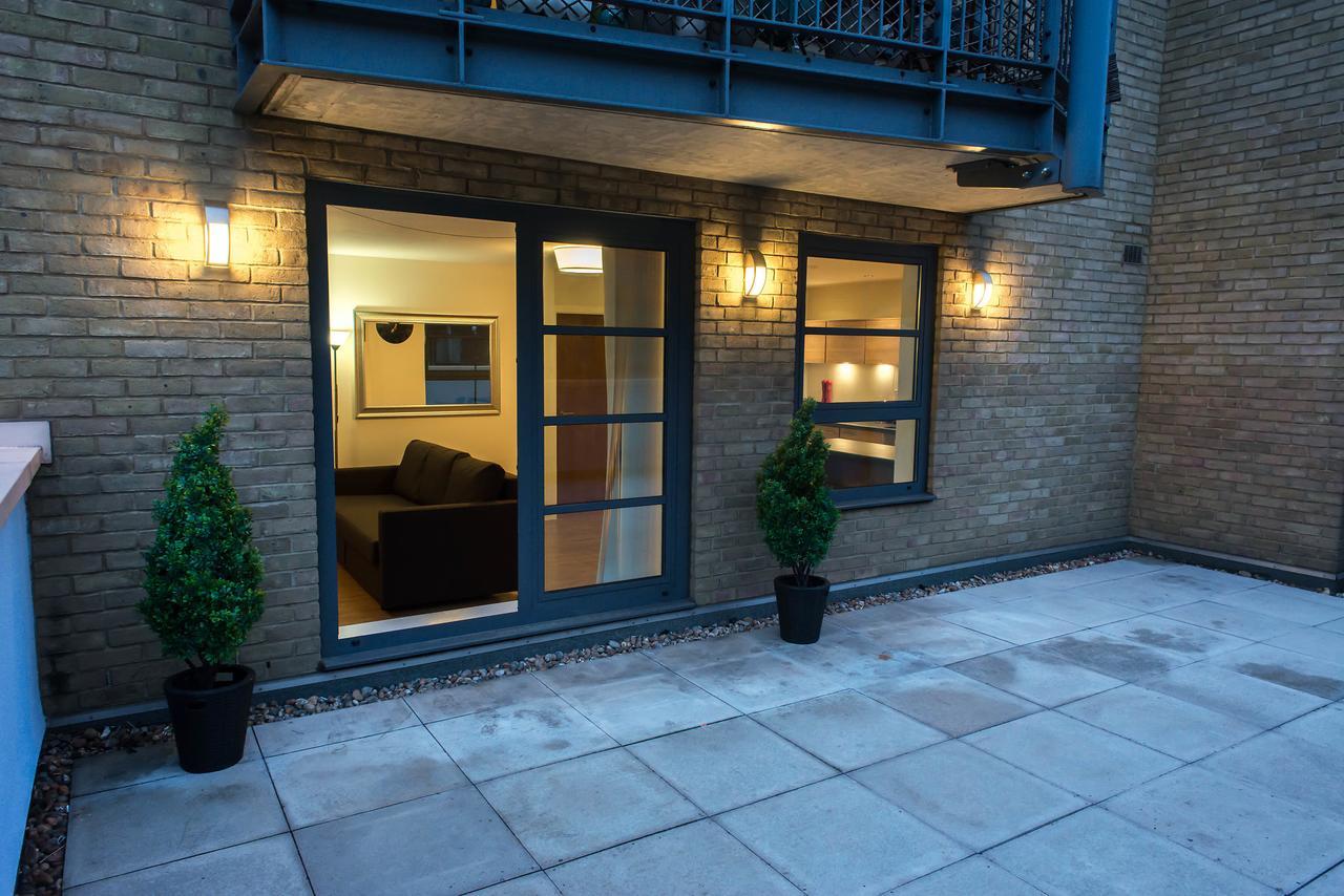 Royal Limehouse Apartment London Exterior photo