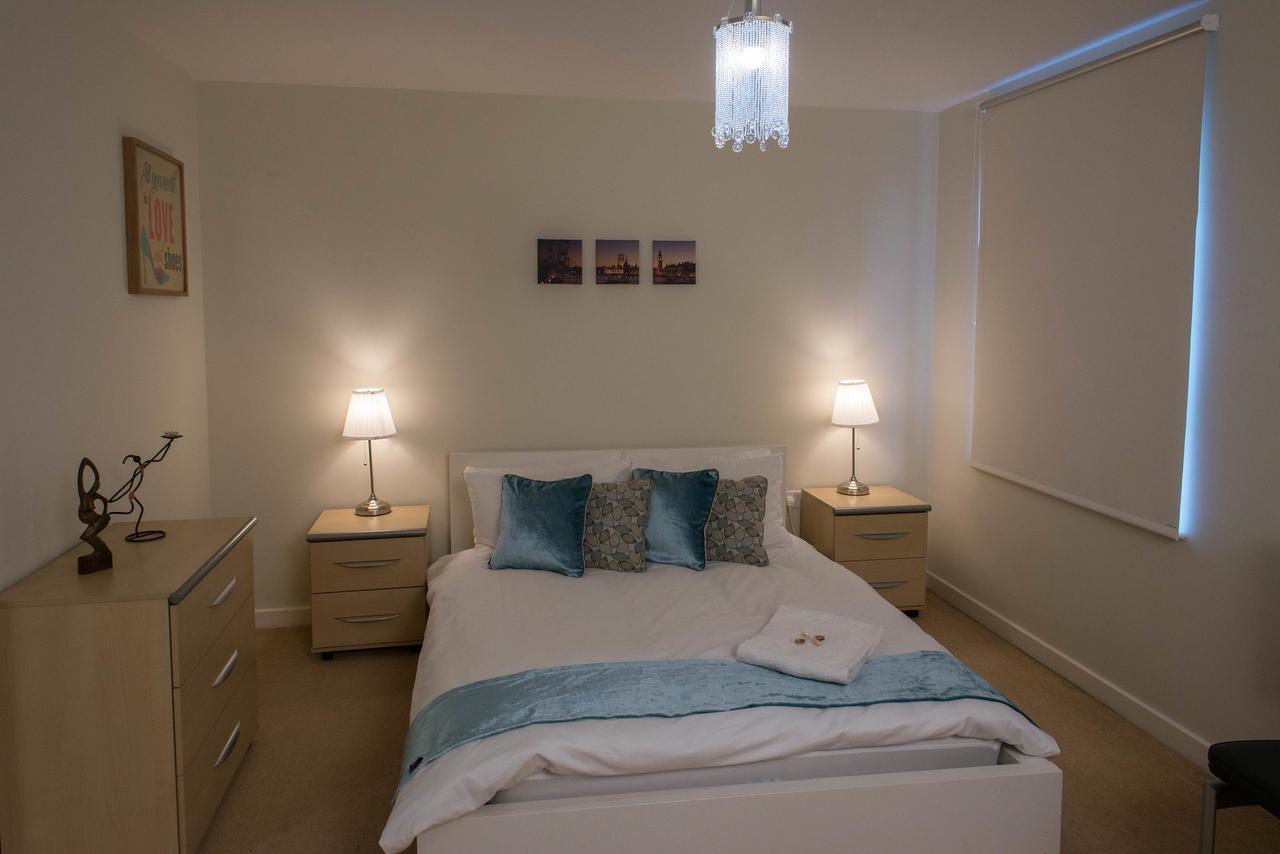 Royal Limehouse Apartment London Exterior photo